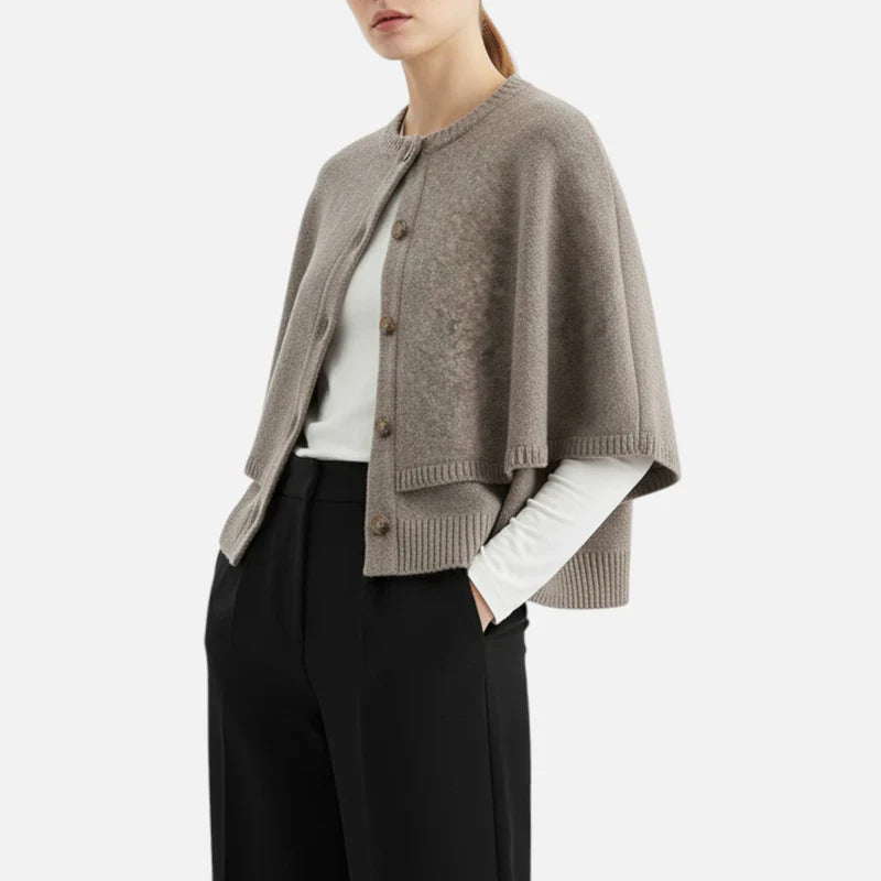 Velqlo | Cape en Maille Prestige – Design à Double Épaisseur et Finition Boutonnée Femme